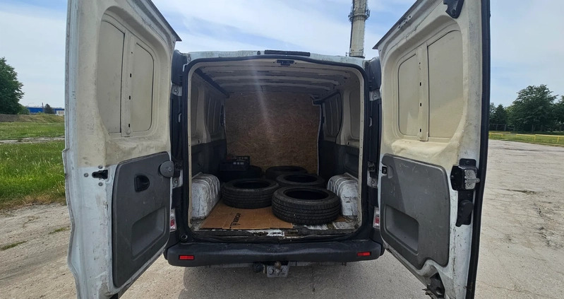 Renault Trafic cena 18000 przebieg: 179500, rok produkcji 2002 z Poręba małe 191